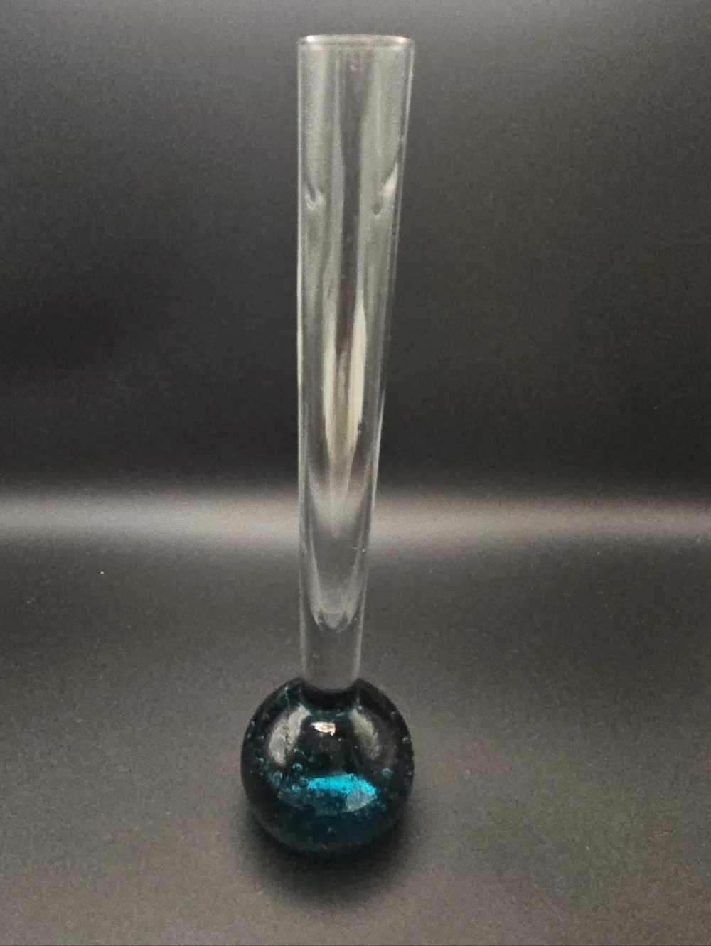 Vintage Bullicante (controlled bubble) Art Glass Bud Vase